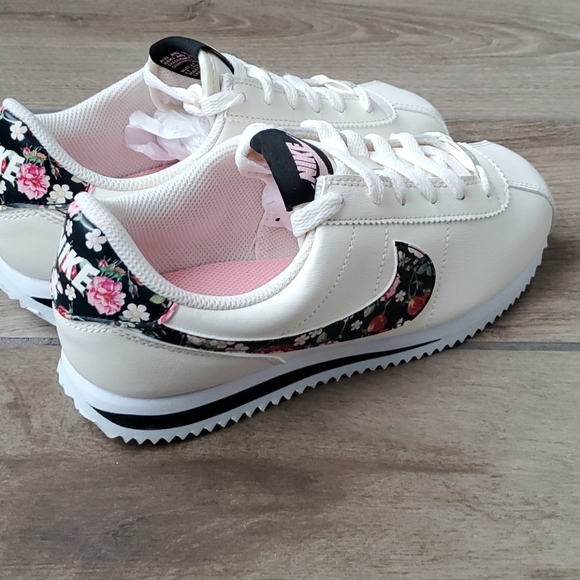 🆕️ Nike Cortez Basic Vintage Floral - Picture 5 of 13